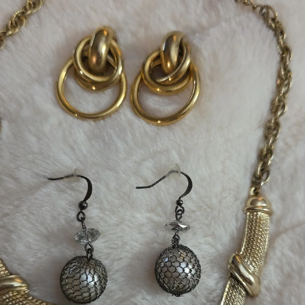 (J21) Custom Jewerly Pieces - Picture 12 of 13